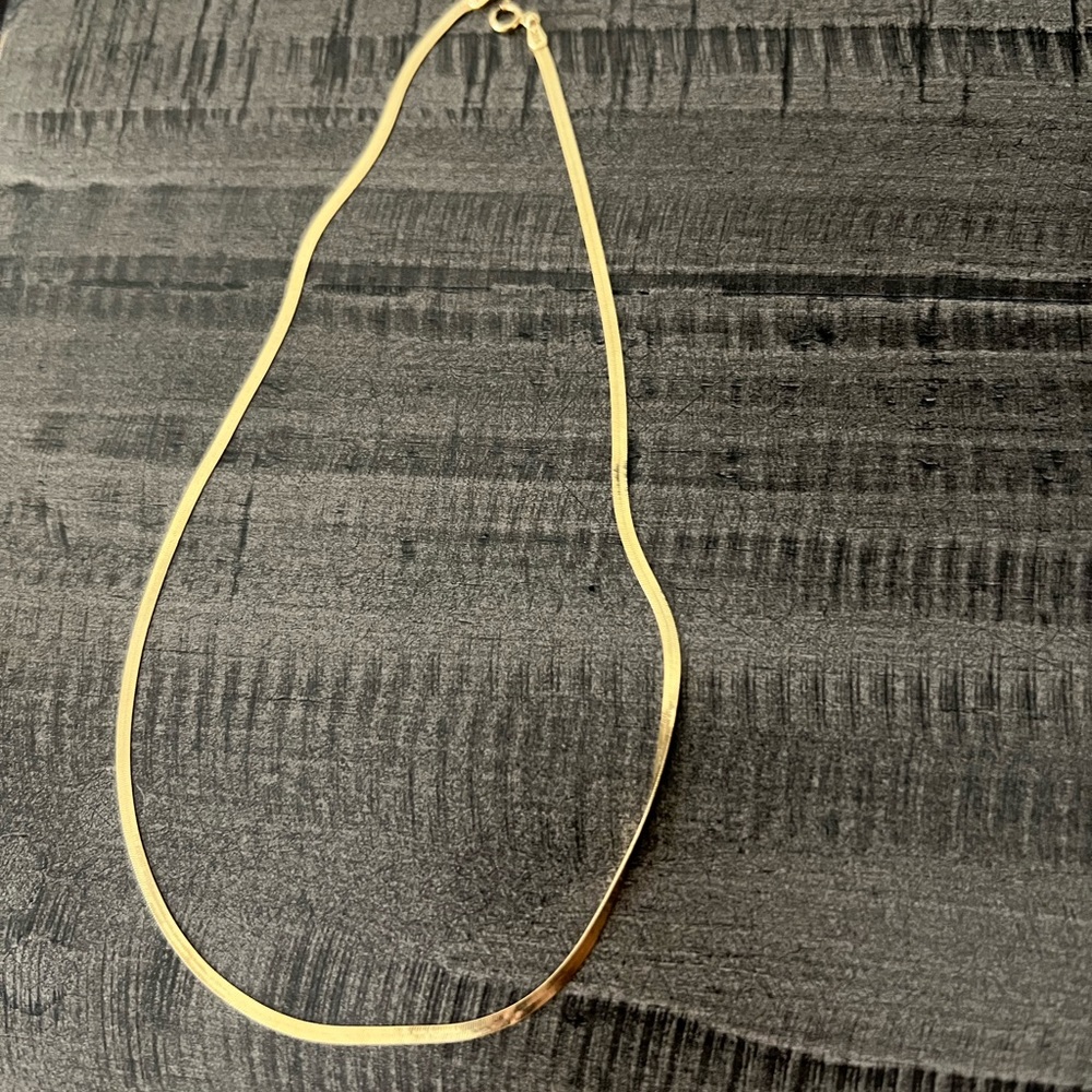 Park Ave Herringbone Chocker 14k gold - purchased from Oradina.